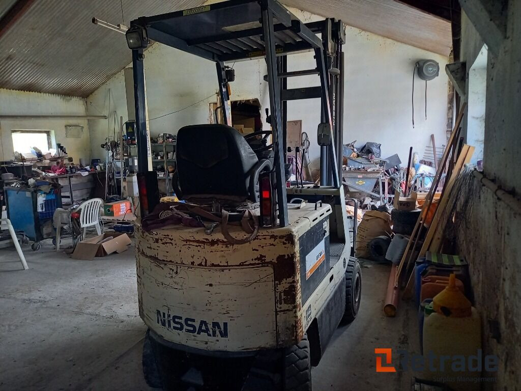 Nissan 18 elektrisk gaffeltruck - Matériel industriel: photos 4 Nissan 18 elektrisk gaffeltruck - Matériel industriel: photos 4