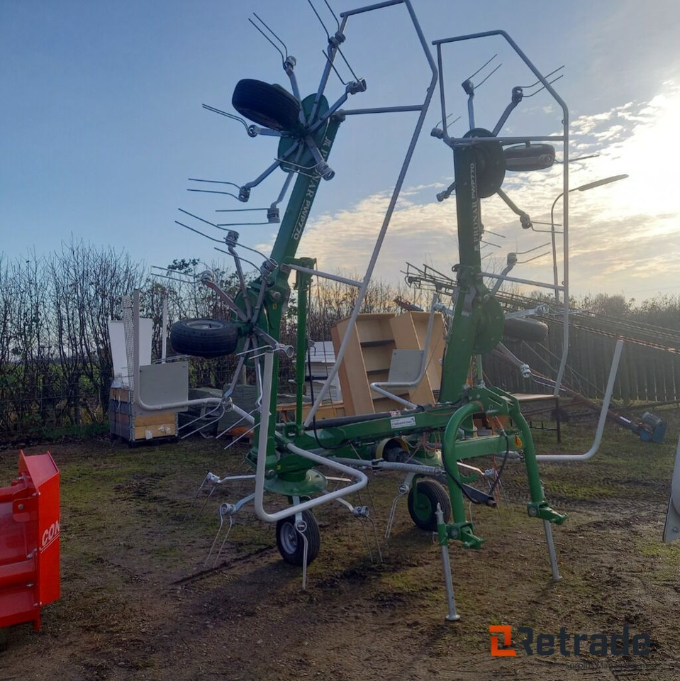 Pronar PWP770 vender/spreder på 7,7m - Faneuse: photos 2 Pronar PWP770 vender/spreder på 7,7m - Faneuse: photos 2