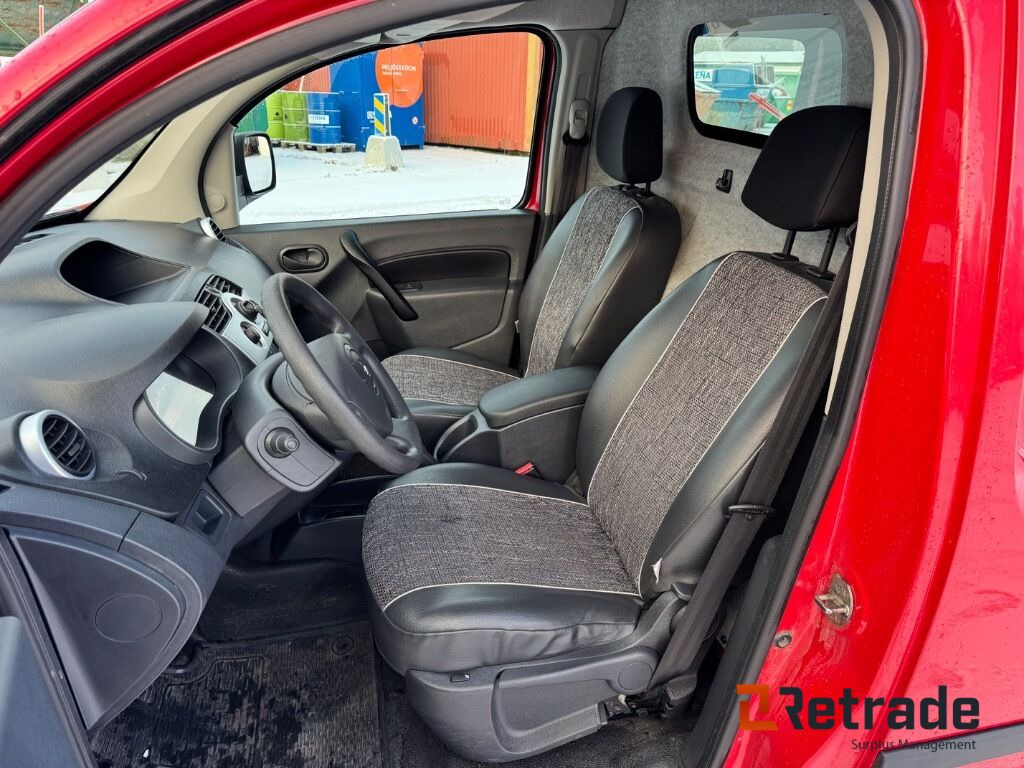 Skåpbil Renault Kangoo - Voiture: photos 5 Skåpbil Renault Kangoo - Voiture: photos 5