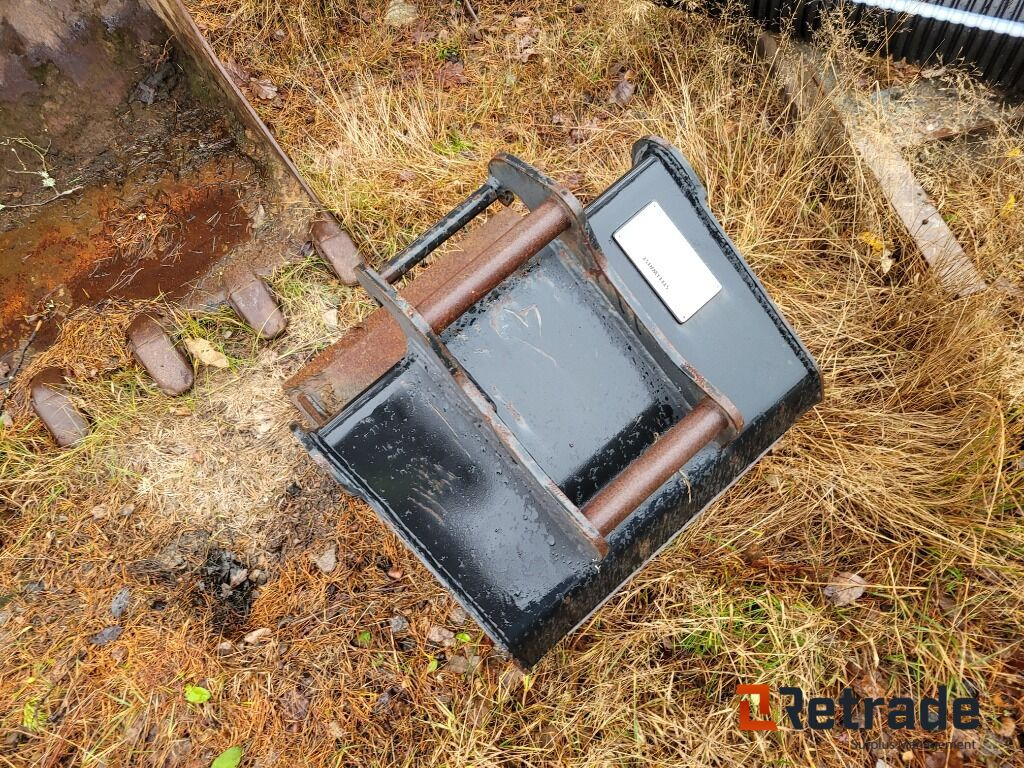 Skopa Grävskopa Steelwrist S40 - Godet pour pelle: photos 3 Skopa Grävskopa Steelwrist S40 - Godet pour pelle: photos 3