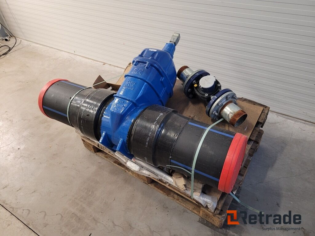 Vattenventil Slussventil AVK helt ny + Vattenmätare - Outil/ Équipement: photos 2 Vattenventil Slussventil AVK helt ny + Vattenmätare - Outil/ Équipement: photos 2