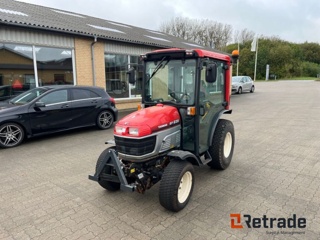 YANMAR EF 235 Mini Traktor samt Udstyr / YANMAR EF 235 Mini Tractor samt udstyr - Tracteur agricole: photos 1 YANMAR EF 235 Mini Traktor samt Udstyr / YANMAR EF 235 Mini Tractor samt udstyr - Tracteur agricole: photos 1