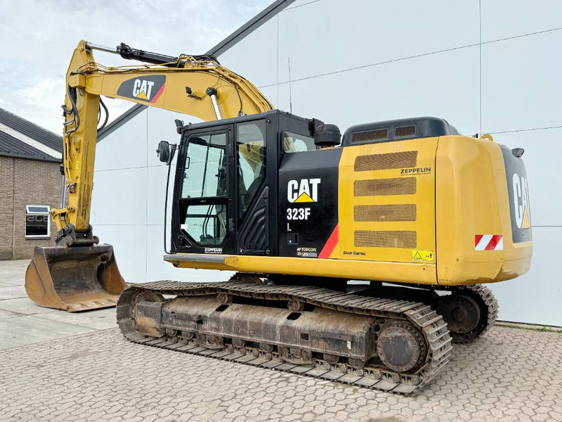 Cat 323FL - German Machine / Rear + Side Camera - Pelle sur chenille: photos 3 Cat 323FL - German Machine / Rear + Side Camera - Pelle sur chenille: photos 3