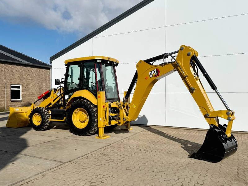 Cat 424 4WD - Hammer Lines / Airco - Tractopelle: photos 2 Cat 424 4WD - Hammer Lines / Airco - Tractopelle: photos 2
