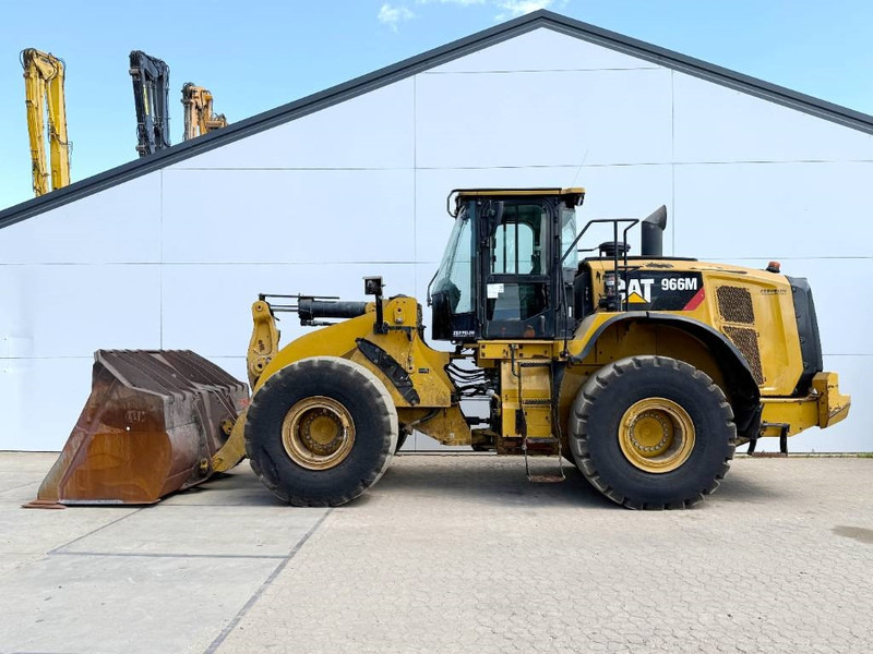 Cat 966M - German Machine / 3rd Function - Chargeuse sur pneus: photos 1 Cat 966M - German Machine / 3rd Function - Chargeuse sur pneus: photos 1