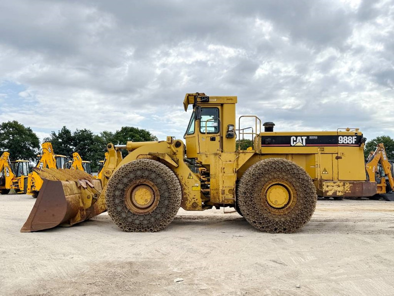 Cat 988F - German Machine / Automatic Greasing - Chargeuse sur pneus: photos 1 Cat 988F - German Machine / Automatic Greasing - Chargeuse sur pneus: photos 1