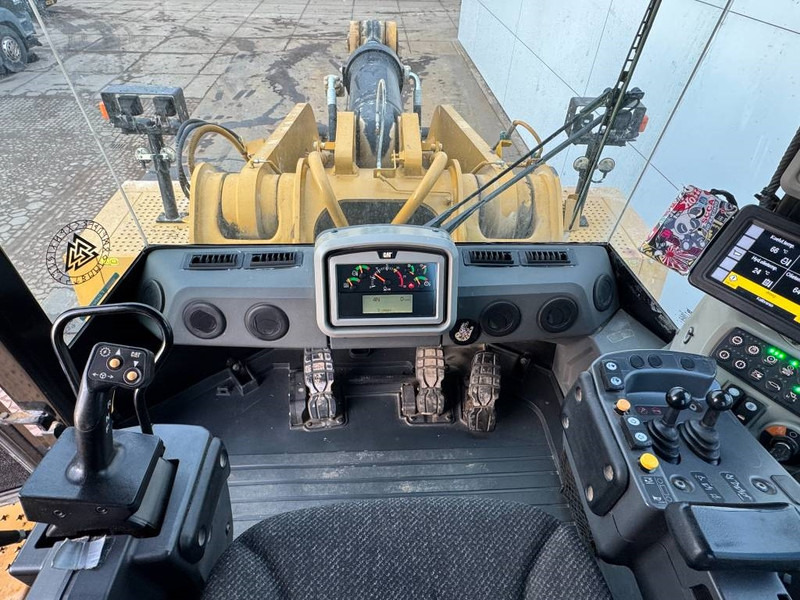 Chargeuse sur pneus Cat 988K - German Machine / Quick Coupler: photos 9 Chargeuse sur pneus Cat 988K - German Machine / Quick Coupler: photos 9