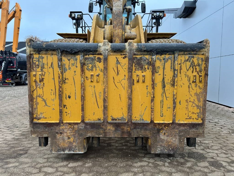Chargeuse sur pneus Cat 988K - German Machine / Quick Coupler: photos 17 Chargeuse sur pneus Cat 988K - German Machine / Quick Coupler: photos 17