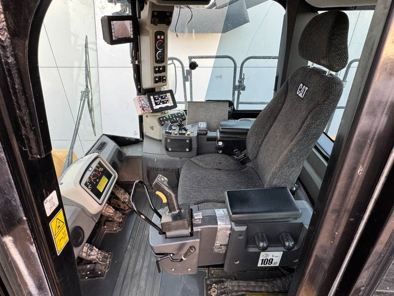 Chargeuse sur pneus Cat 988K - German Machine / Quick Coupler: photos 8 Chargeuse sur pneus Cat 988K - German Machine / Quick Coupler: photos 8