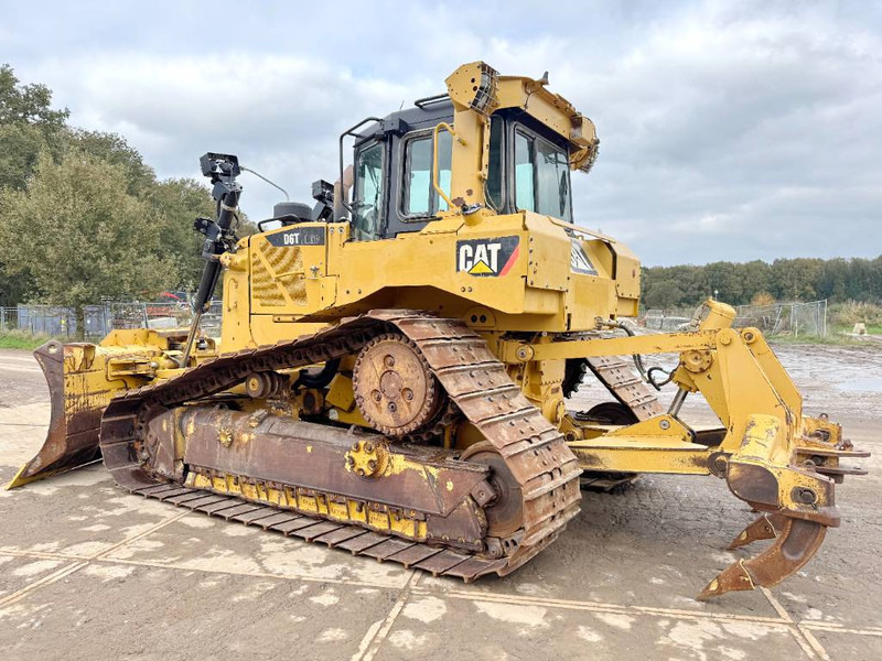 Cat D6T - Ripper / 6-way blade - Bulldozer: photos 2 Cat D6T - Ripper / 6-way blade - Bulldozer: photos 2