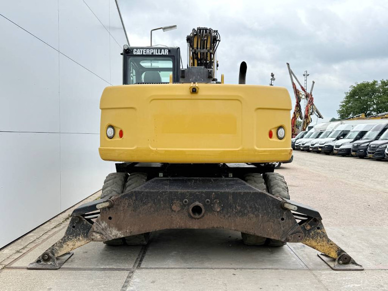 Cat M313D - Triple Boom / Quick Coupler / Camera - Pelle sur pneus: photos 4 Cat M313D - Triple Boom / Quick Coupler / Camera - Pelle sur pneus: photos 4