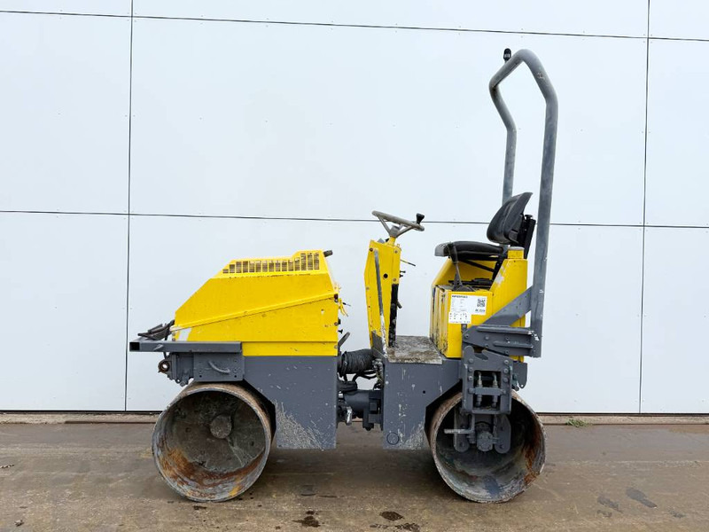 Hamm Vibrating Roller Dutch Machine / Lombardini Engine - Compacteur: photos 1 Hamm Vibrating Roller Dutch Machine / Lombardini Engine - Compacteur: photos 1