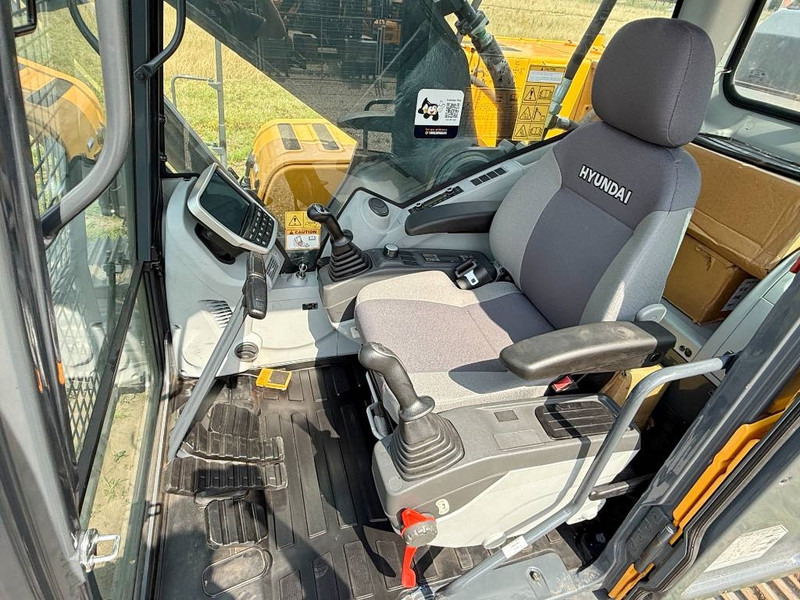 Pelle sur chenille Hyundai HX360L - New / Unused / Hammer Lines: photos 8