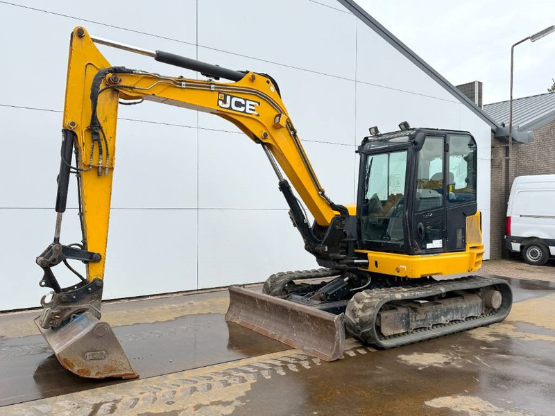 JCB 86C-1 - Hammer Lines / Quick Coupler - Mini pelle: photos 2 JCB 86C-1 - Hammer Lines / Quick Coupler - Mini pelle: photos 2