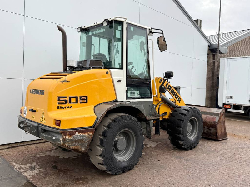 Chargeuse sur pneus Liebherr L509 Stereo - German Machine / Automatic Greasing: photos 5