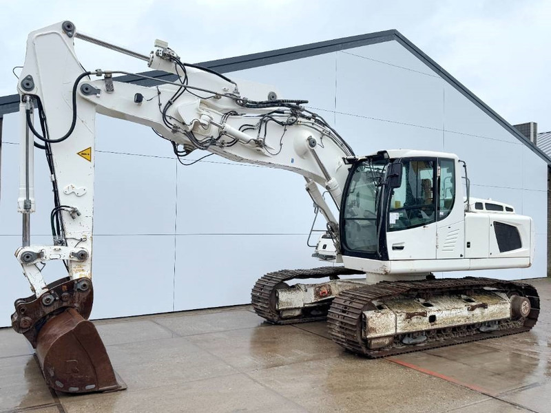 Liebherr R906LC - 2 Buckets Included / Quick Coupler - Pelle sur chenille: photos 2 Liebherr R906LC - 2 Buckets Included / Quick Coupler - Pelle sur chenille: photos 2