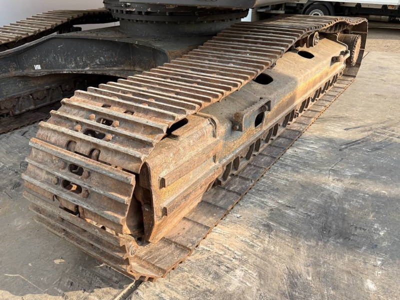 Pelle sur chenille Volvo EC300ENL - Oilquick / Triple Boom / Tilting Bucket: photos 17