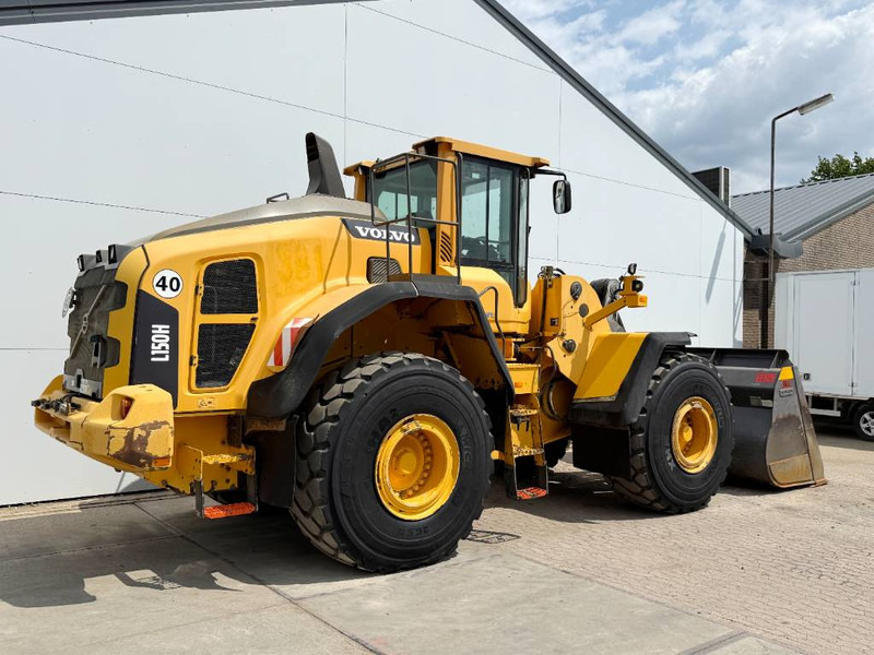 Volvo L150H - German Machine / 3rd Function - Chargeuse sur pneus: photos 5 Volvo L150H - German Machine / 3rd Function - Chargeuse sur pneus: photos 5