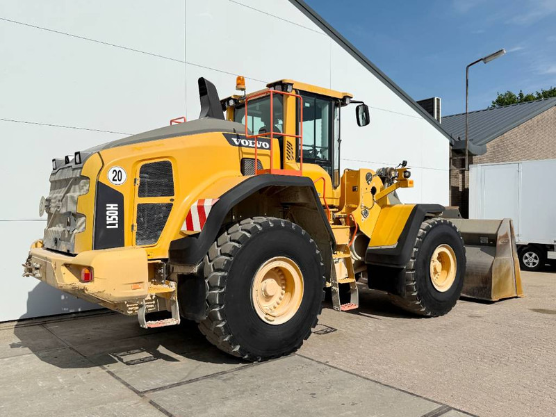Volvo L150H - German Machine / CDC / Weight System - Chargeuse sur pneus: photos 5 Volvo L150H - German Machine / CDC / Weight System - Chargeuse sur pneus: photos 5