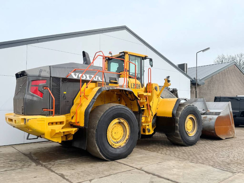 Volvo L350H - Dutch Machine / CDC Steering - Chargeuse sur pneus: photos 5 Volvo L350H - Dutch Machine / CDC Steering - Chargeuse sur pneus: photos 5