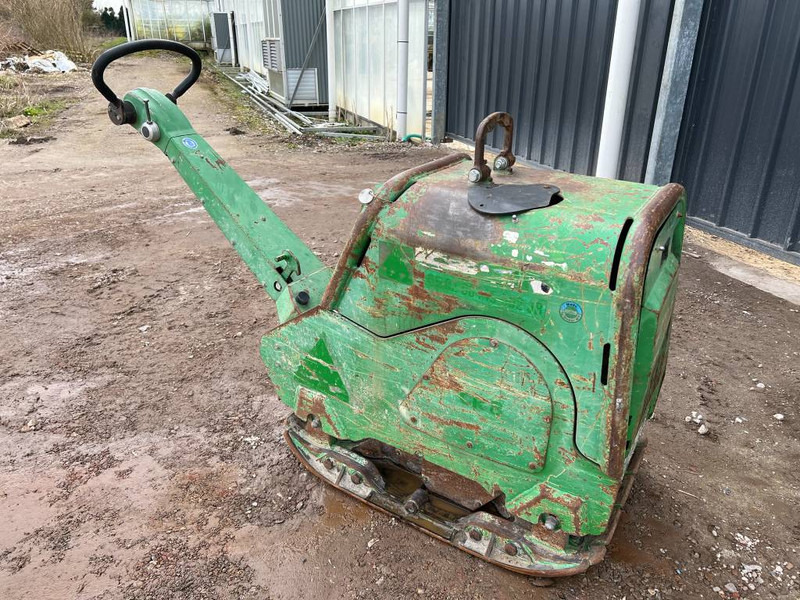 Weber CR8 - Excellent Condition / Low Hours - Plaque vibrante: photos 2 Weber CR8 - Excellent Condition / Low Hours - Plaque vibrante: photos 2