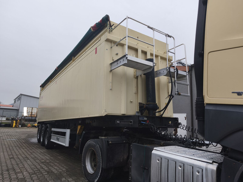 Fliegl DHKA 350 Kippmulde Plane SAF Liftachse - Semi-remorque benne: photos 1 Fliegl DHKA 350 Kippmulde Plane SAF Liftachse - Semi-remorque benne: photos 1