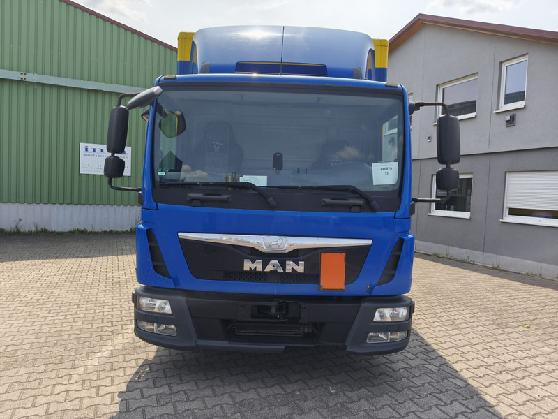 MAN TGL 7.180 8.180 - Camion fourgon: photos 3 MAN TGL 7.180 8.180 - Camion fourgon: photos 3