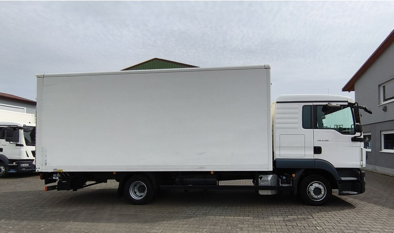 MAN TGL 8.190 Koffer gFH AHK LBW Euro 6 4x2 (11) - Camion fourgon: photos 4 MAN TGL 8.190 Koffer gFH AHK LBW Euro 6 4x2 (11) - Camion fourgon: photos 4