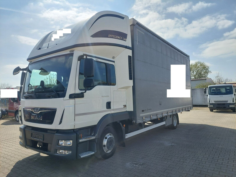 Camion à rideaux coulissants MAN TGL 8.220: photos 1