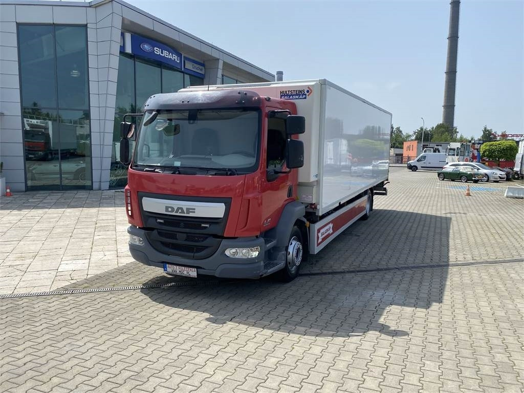 DAF LF250 E6 AUT / 119TKM / HULSTEINS -24 +25 / 18 EP - Camion frigorifique: photos 2 DAF LF250 E6 AUT / 119TKM / HULSTEINS -24 +25 / 18 EP - Camion frigorifique: photos 2