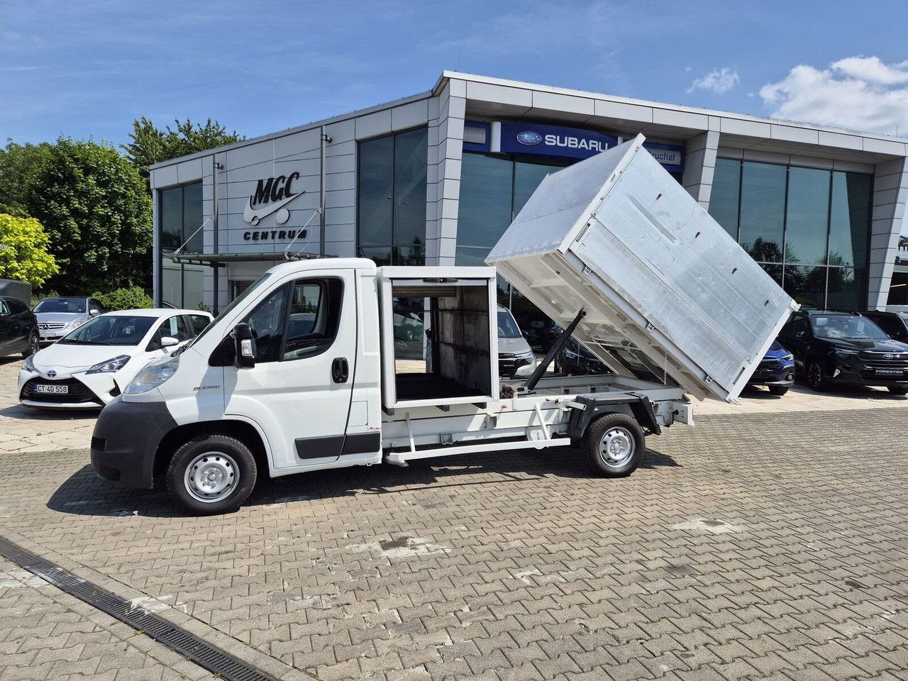 Fiat Ducato Tipper / FOR Leaves OR Waste / 1 Owner / Euro 4 / Speci - Utilitaire benne: photos 1 Fiat Ducato Tipper / FOR Leaves OR Waste / 1 Owner / Euro 4 / Speci - Utilitaire benne: photos 1