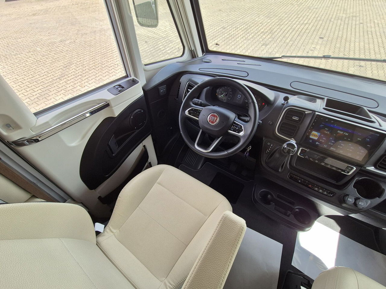 Camping-car intégral neuf Fiat H4109 Laika H4109: photos 19 Camping-car intégral neuf Fiat H4109 Laika H4109: photos 19