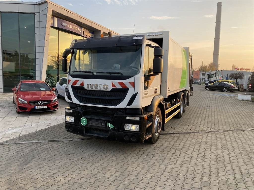 Iveco Stralis 330 EEV / FAUN VARIO PRESS 11 27M3 / SERVI - Benne à ordures ménagères: photos 3 Iveco Stralis 330 EEV / FAUN VARIO PRESS 11 27M3 / SERVI - Benne à ordures ménagères: photos 3