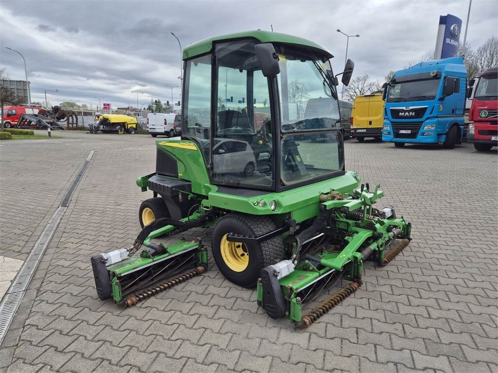 John Deere 1905 4WD / 2010 / SERVICED / CABIN! - Motofaucheuse: photos 4 John Deere 1905 4WD / 2010 / SERVICED / CABIN! - Motofaucheuse: photos 4