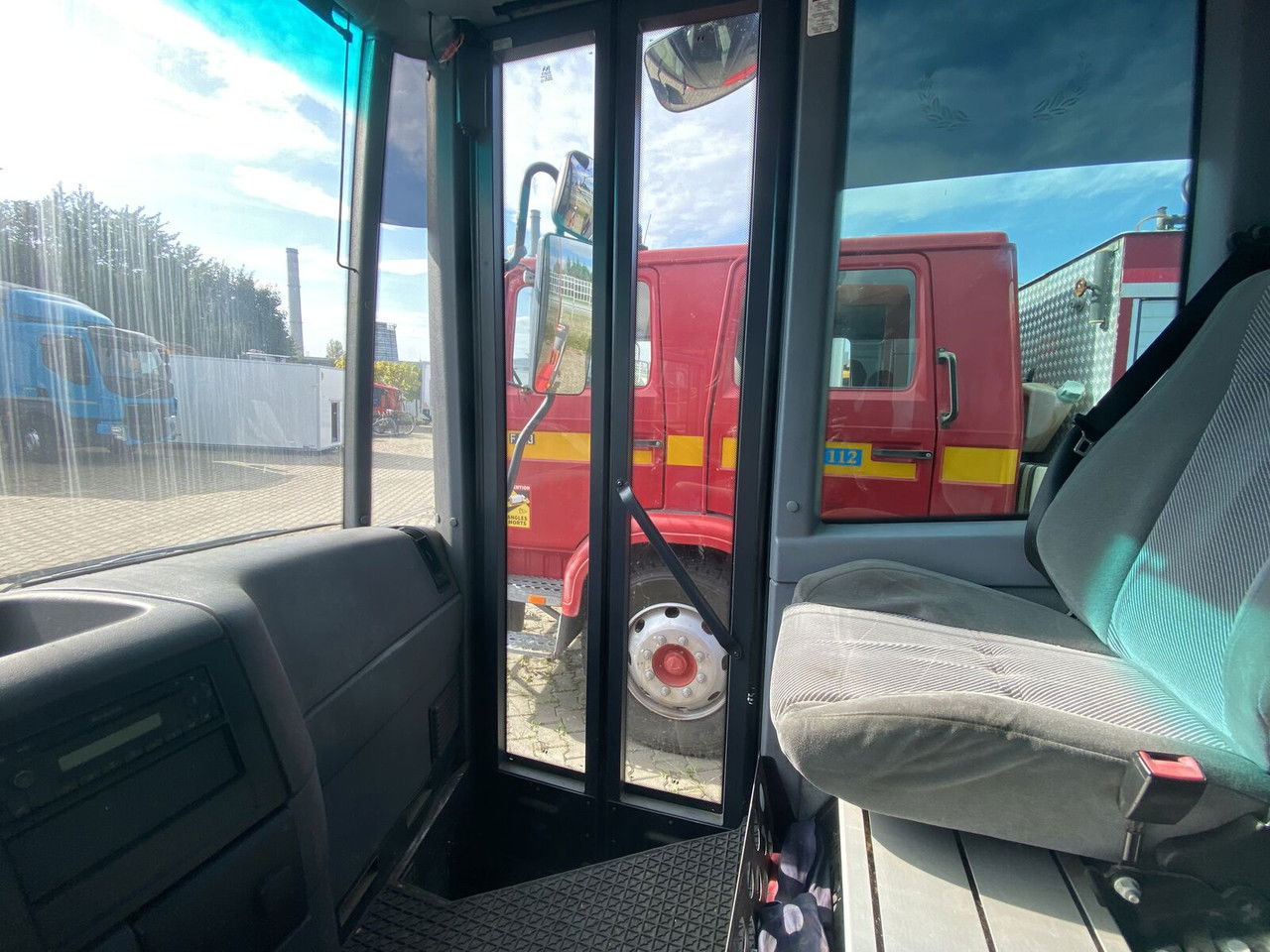 Châssis cabine MERCEDES-BENZ Eqonic 2628 - 1 Owner - Euro6 - LOW KM: photos 27