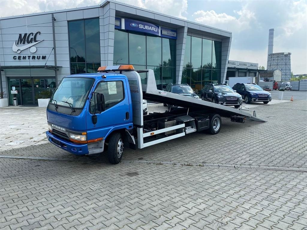 Mitsubishi Canter 3,0 D MOBILE PLATFORM / HYDRAULIC / CARS AN - Remorqueuse: photos 2 Mitsubishi Canter 3,0 D MOBILE PLATFORM / HYDRAULIC / CARS AN - Remorqueuse: photos 2