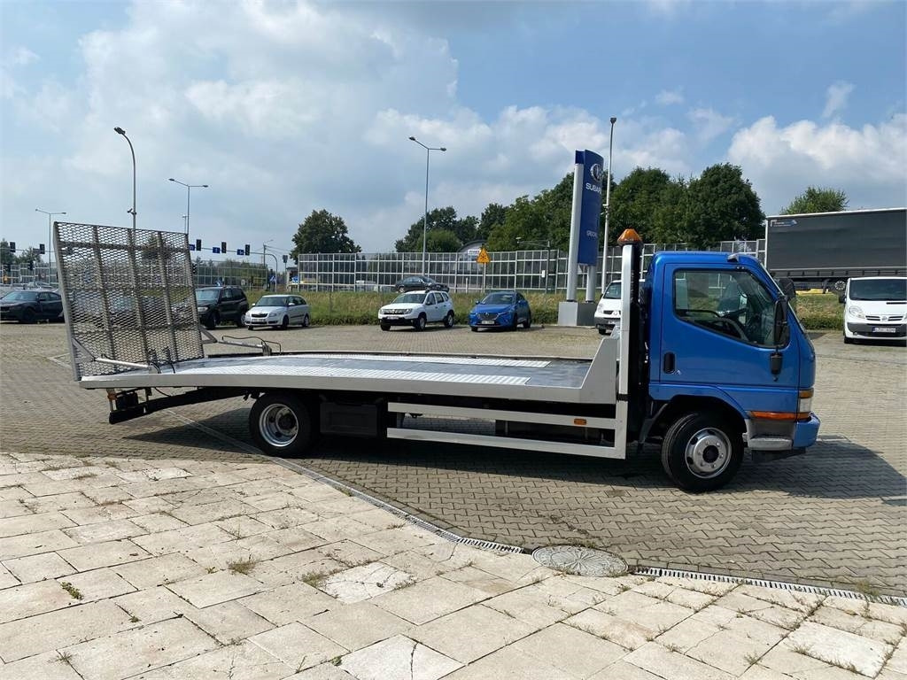 Mitsubishi Canter 3,0 D MOBILE PLATFORM / HYDRAULIC / CARS AN - Remorqueuse: photos 5 Mitsubishi Canter 3,0 D MOBILE PLATFORM / HYDRAULIC / CARS AN - Remorqueuse: photos 5