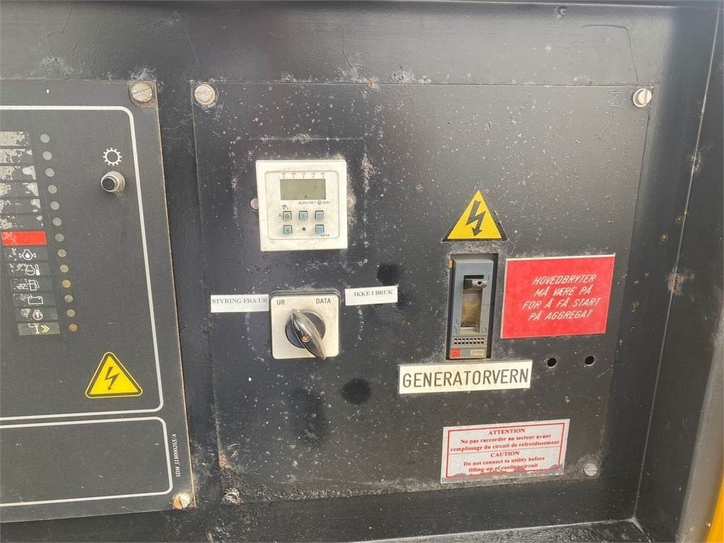 Sdmo NS 60 W M, Silent generator 60kVA, 48KW - Groupe électrogène: photos 5 Sdmo NS 60 W M, Silent generator 60kVA, 48KW - Groupe électrogène: photos 5