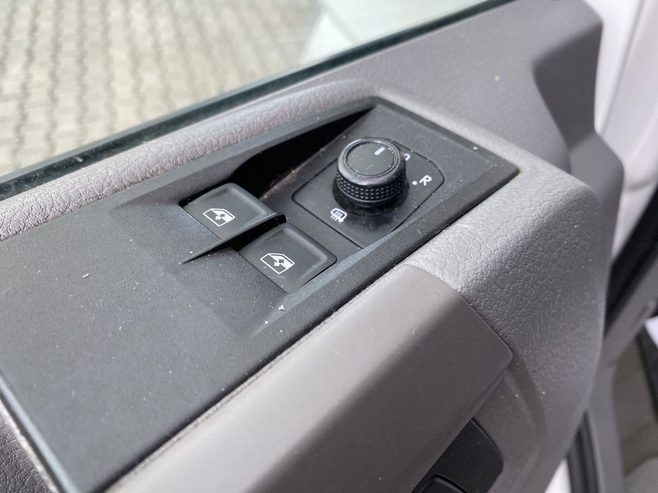 Volkswagen Crafter 2.0 TDI 177HP / High Container / Lift 750KG / Super Cond Volkswagen Crafter 2.0 TDI 177HP / High Container / Lift 750KG / Super Cond — crédit-bail Volkswagen Crafter 2.0 TDI 177HP / High Container / Lift 750KG / Super Cond Volkswagen Crafter 2.0 TDI 177HP / High Container / Lift 750KG / Super Cond: photos 16