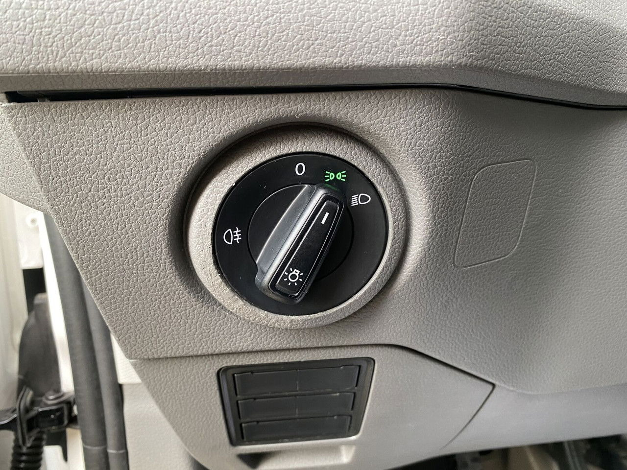 Volkswagen Crafter 2.0 TDI 177HP / High Container / Lift 750KG / Super Cond Volkswagen Crafter 2.0 TDI 177HP / High Container / Lift 750KG / Super Cond — crédit-bail Volkswagen Crafter 2.0 TDI 177HP / High Container / Lift 750KG / Super Cond Volkswagen Crafter 2.0 TDI 177HP / High Container / Lift 750KG / Super Cond: photos 21