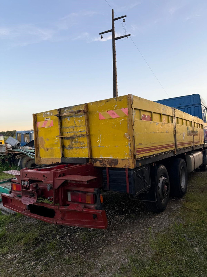 DAF XF 95.380 6X2 stake body - Autre matériel: photos 5 DAF XF 95.380 6X2 stake body - Autre matériel: photos 5