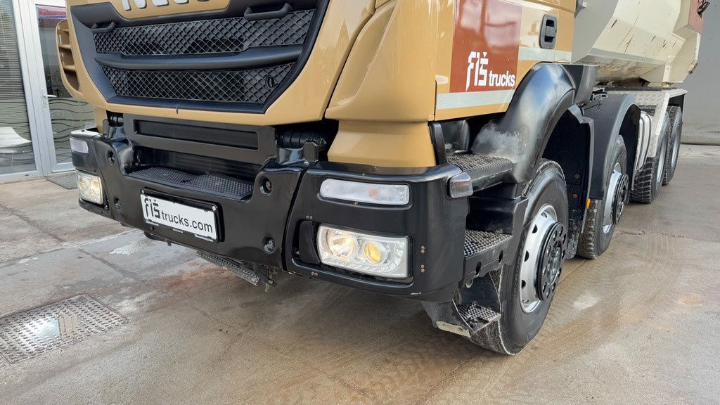 Iveco Trakker AD340T41 8x4 mulda tipper - hydraulic back - Camion benne: photos 2 Iveco Trakker AD340T41 8x4 mulda tipper - hydraulic back - Camion benne: photos 2
