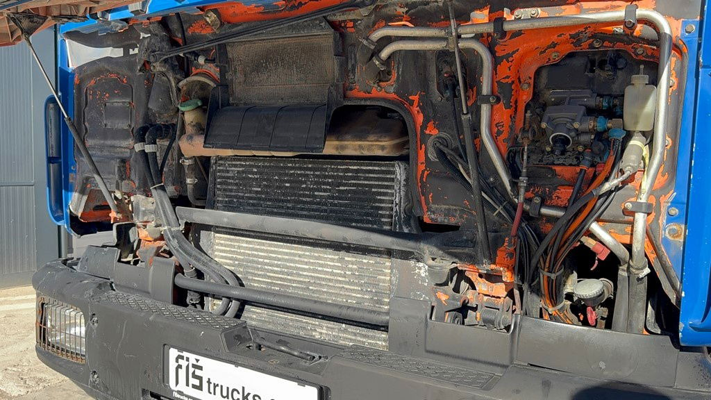 MAN 25.272 6x4 chassis- complete spring - Châssis cabine: photos 5 MAN 25.272 6x4 chassis- complete spring - Châssis cabine: photos 5