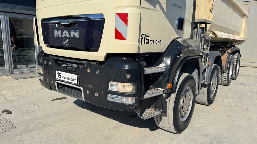 MAN TGS 35.480 8x4 dumper tipper - Camion benne: photos 2 MAN TGS 35.480 8x4 dumper tipper - Camion benne: photos 2