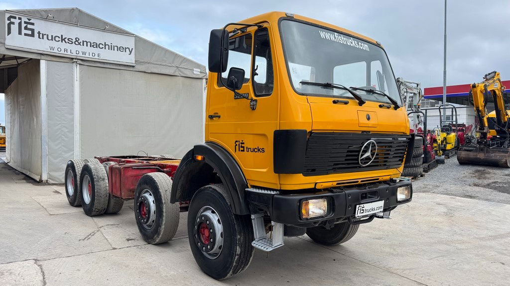 Mercedes-Benz 3228 8x4 chassis - v8 - Châssis cabine: photos 3 Mercedes-Benz 3228 8x4 chassis - v8 - Châssis cabine: photos 3