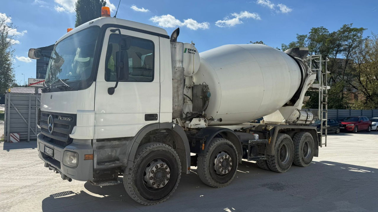 Mercedes-Benz Actros 3536 8x4 beton Schwing mixer 10m3 - Camion malaxeur: photos 2 Mercedes-Benz Actros 3536 8x4 beton Schwing mixer 10m3 - Camion malaxeur: photos 2