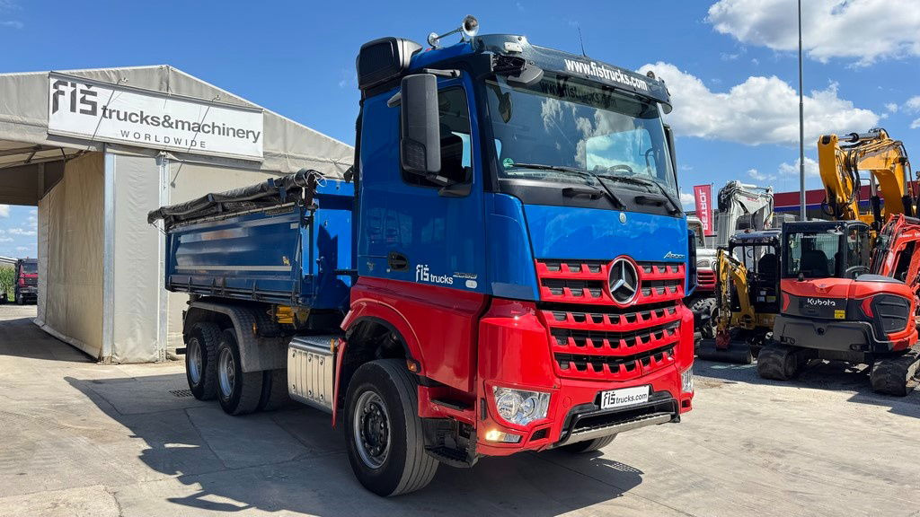 Mercedes-Benz Arocs 2658 6x4 - meiller bordmatic - retarder - Camion benne: photos 3 Mercedes-Benz Arocs 2658 6x4 - meiller bordmatic - retarder - Camion benne: photos 3