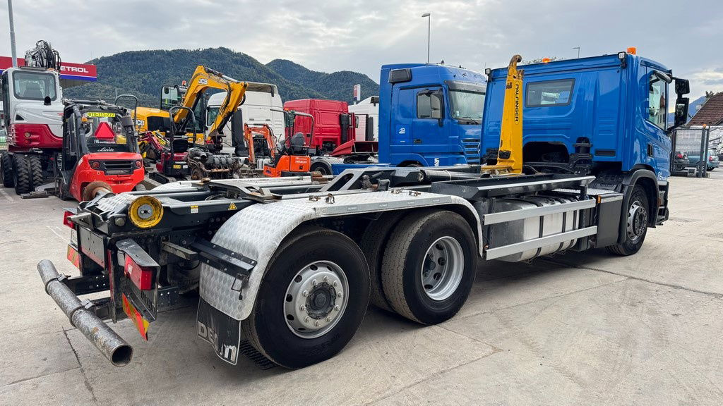 Scania P 360 6x2 palfinger abroll tipper - steering axle - Camion porte-conteneur/ Caisse mobile: photos 5 Scania P 360 6x2 palfinger abroll tipper - steering axle - Camion porte-conteneur/ Caisse mobile: photos 5