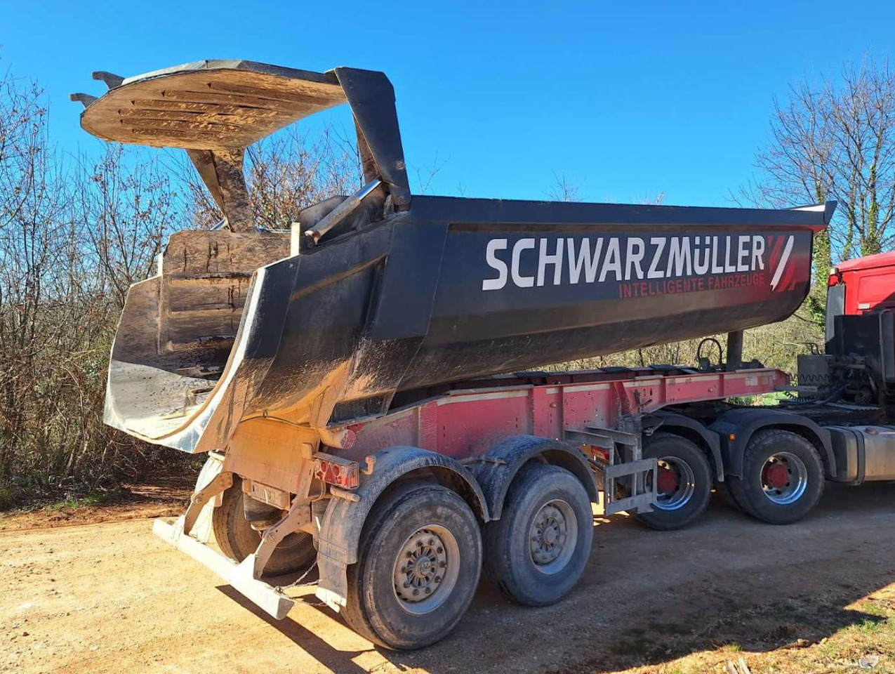 Schwarzmüller SMK10VLN Tipper Trailer - 2 Axle - 24m3 - Semi-remorque benne: photos 5 Schwarzmüller SMK10VLN Tipper Trailer - 2 Axle - 24m3 - Semi-remorque benne: photos 5