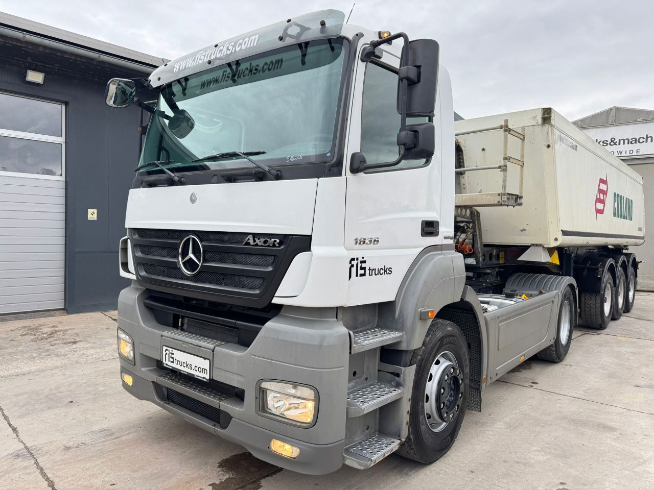 Mercedes-Benz Axor 1836 4x2 tipper hydraulics - Tracteur routier: photos 1 Mercedes-Benz Axor 1836 4x2 tipper hydraulics - Tracteur routier: photos 1